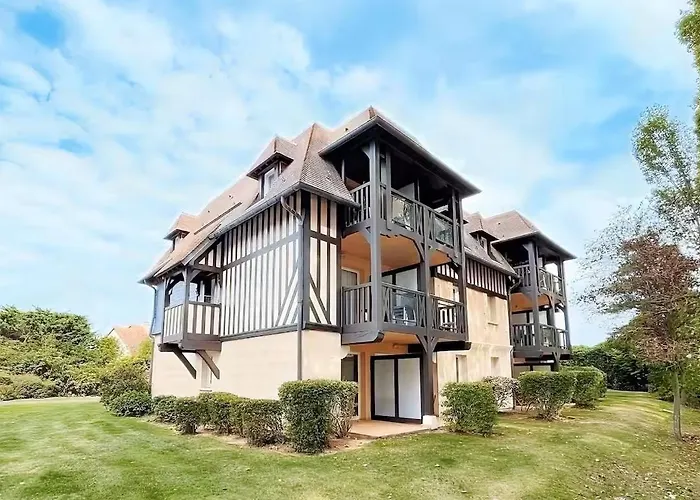 Vue Sur Le Golf En Rez-de-chaussee - Piscine Chauffee Accessible De Mai A Septembre *