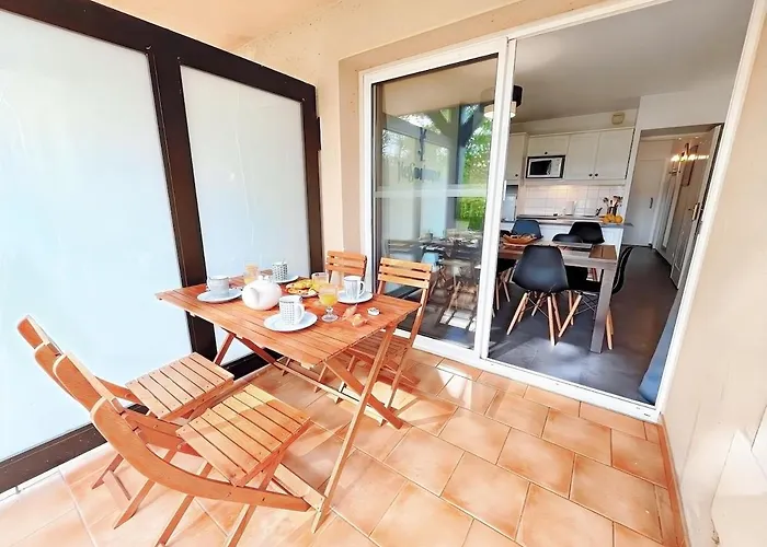 Apartment Vue Sur Le Golf En Rez-de-chaussee - Piscine Chauffee Accessible De Mai A Septembre Deauville