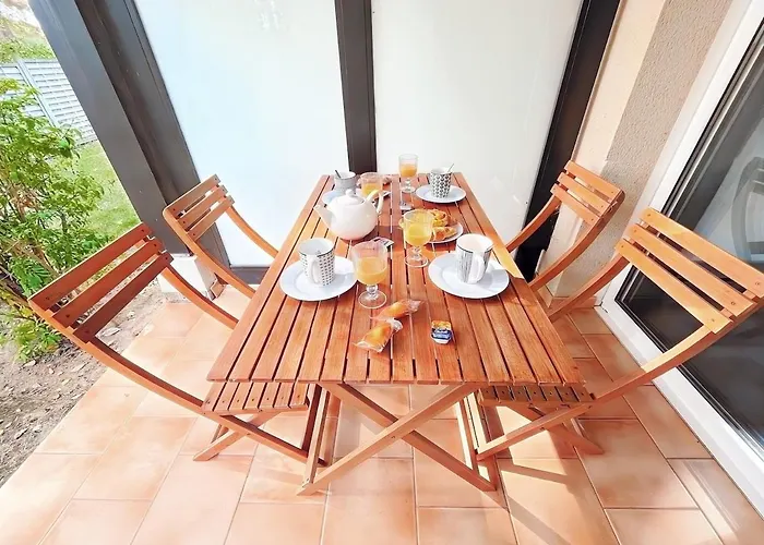 Vue Sur Le Golf En Rez-de-chaussee - Piscine Chauffee Accessible De Mai A Septembre