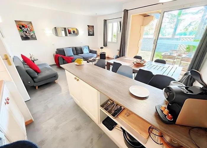 Vue Sur Le Golf En Rez-de-chaussee - Piscine Chauffee Accessible De Mai A Septembre * Deauville