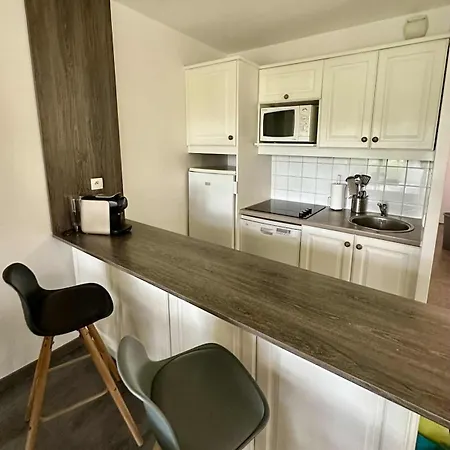 Vue Sur Le Golf En Rez-de-chaussee - Piscine Chauffee Accessible De Mai A Septembre شقة دوفييل